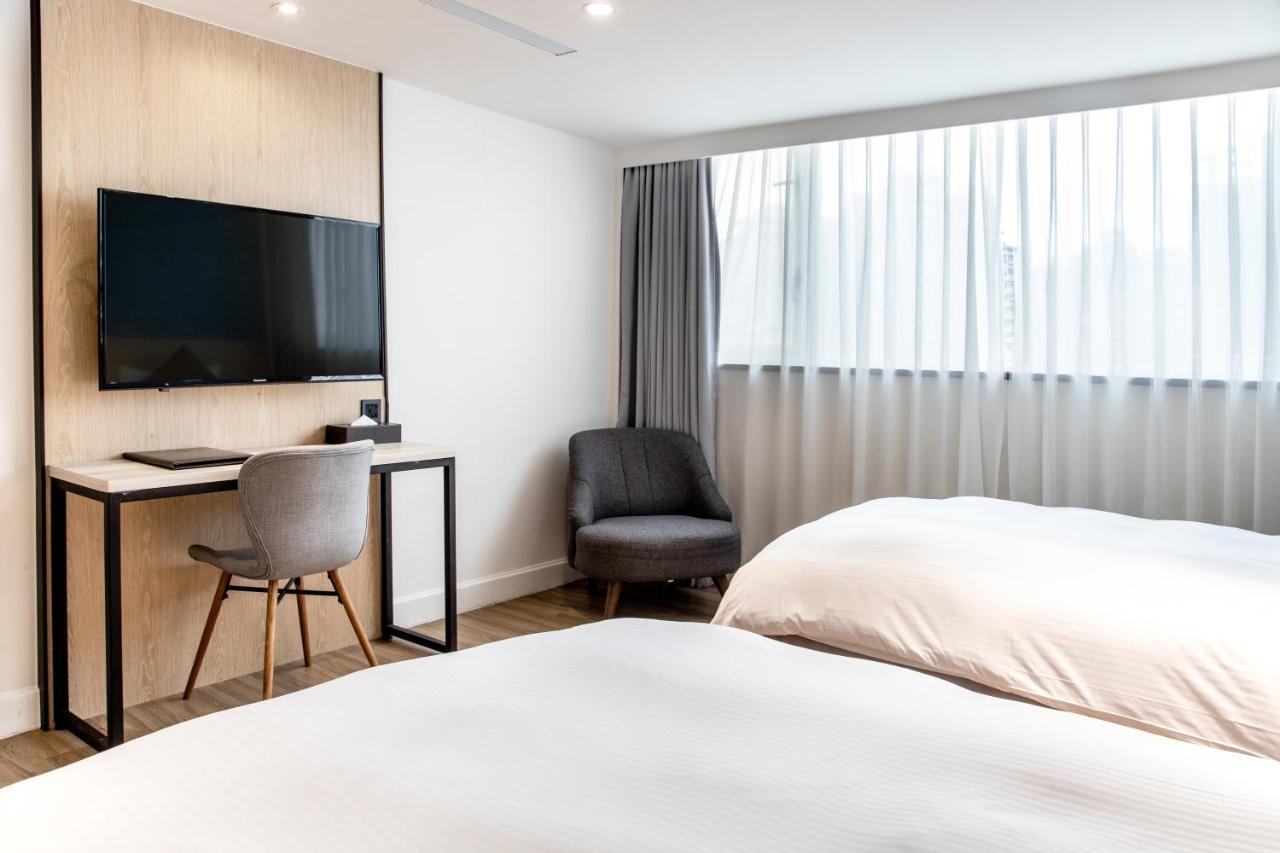Hub Hotel Zhongli Tchao-jüan Exteriér fotografie